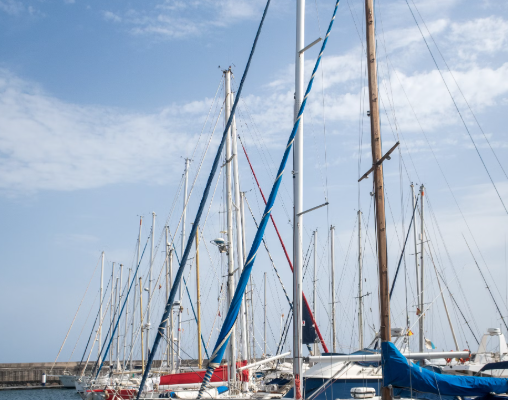 veleros en el puerto barcelona